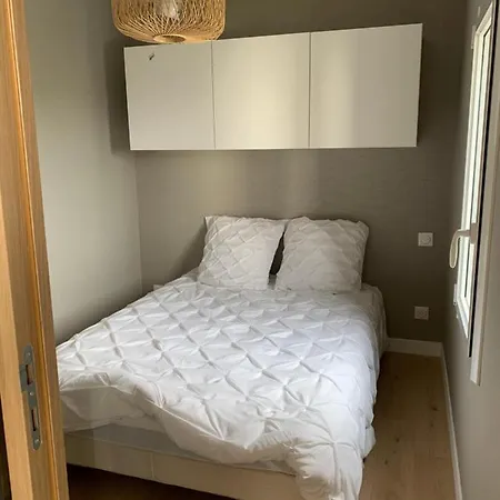 Pensjonat Le Container Du Marais *