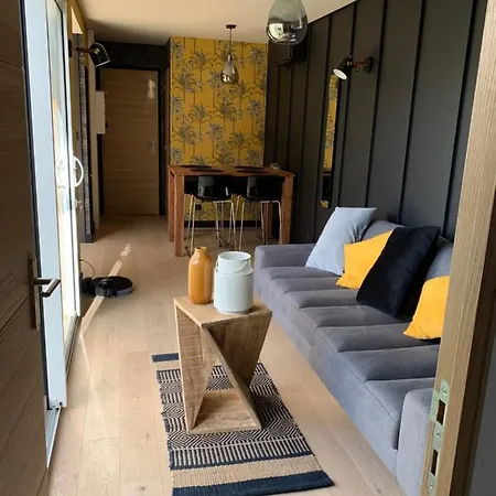 Le Container Du Marais Gasthof