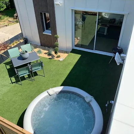 Le Container Du Marais Gasthof *